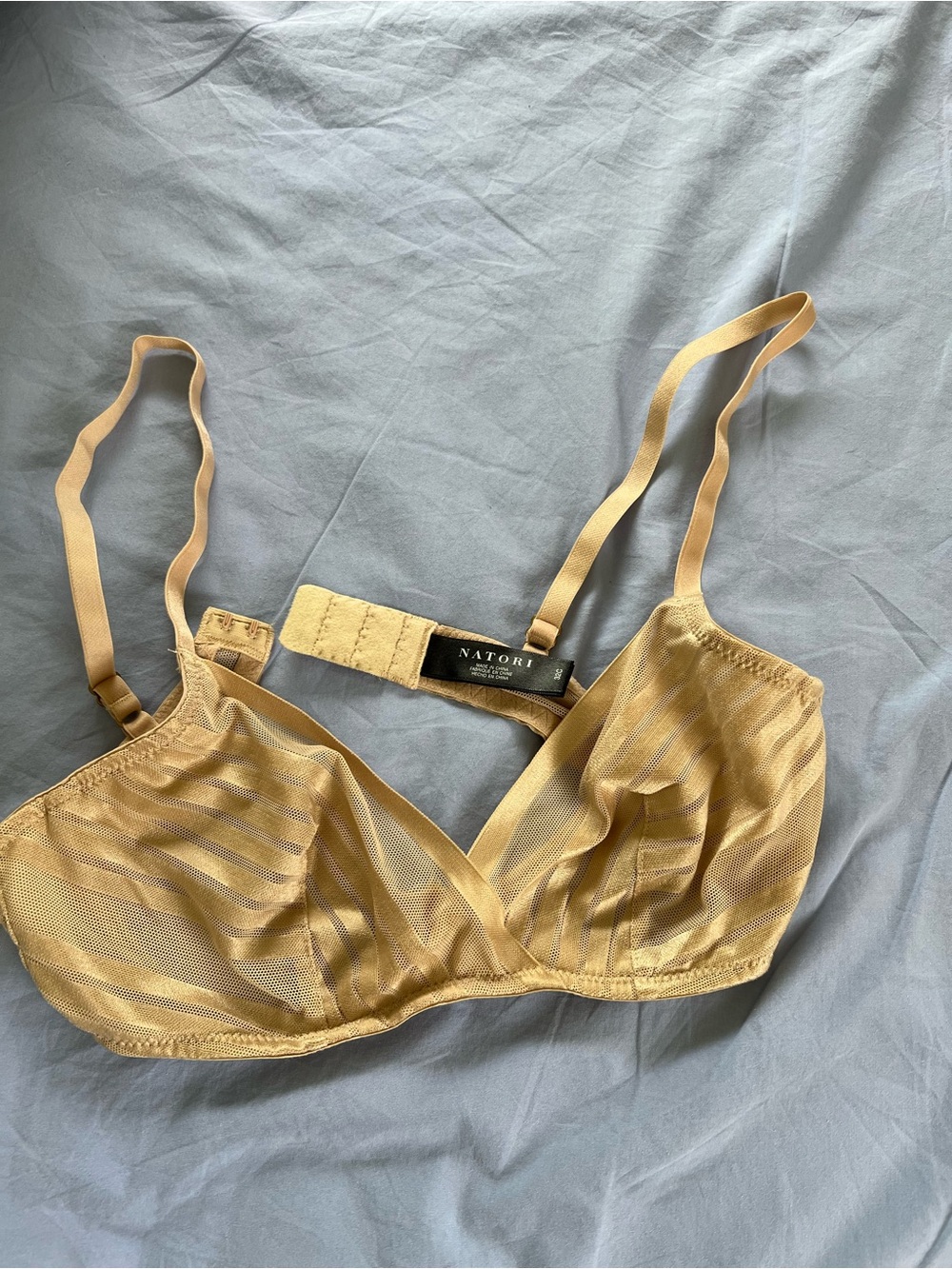 NWT - Natori Sheer Mesh Bra